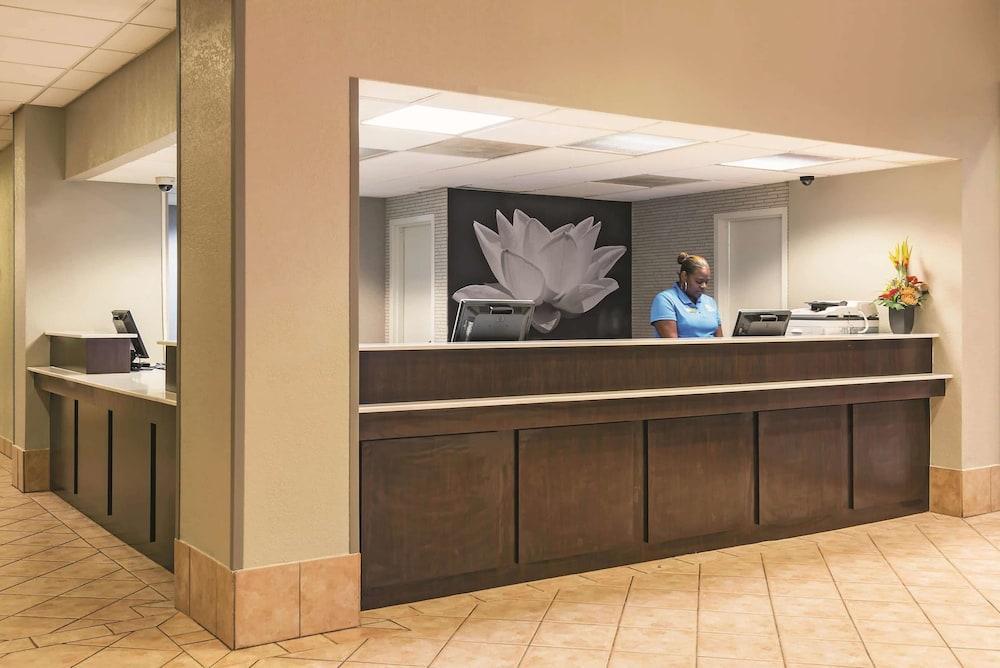 Hotel La Quinta By Wyndham New Orleans Airport Kenner Esterno foto