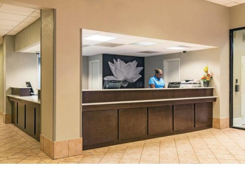 Hotel La Quinta By Wyndham New Orleans Airport Kenner Esterno foto